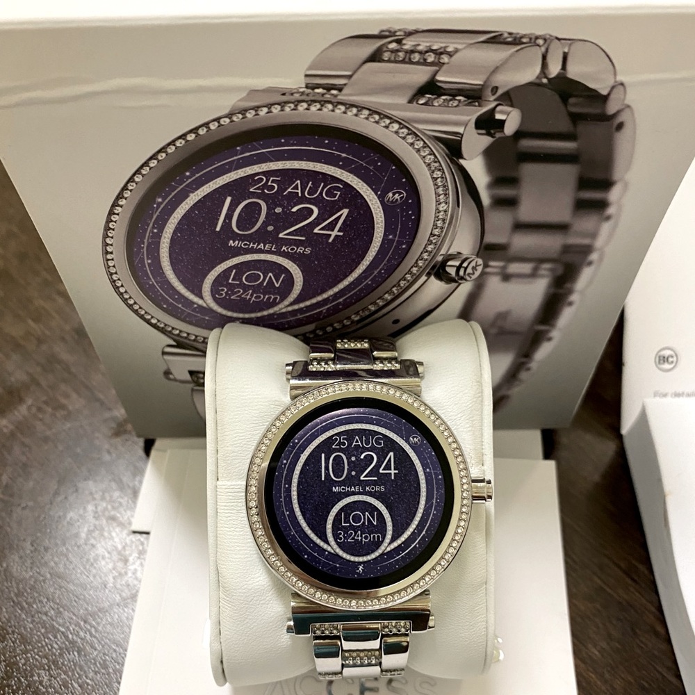 MICHAEL KORS Smart Watch